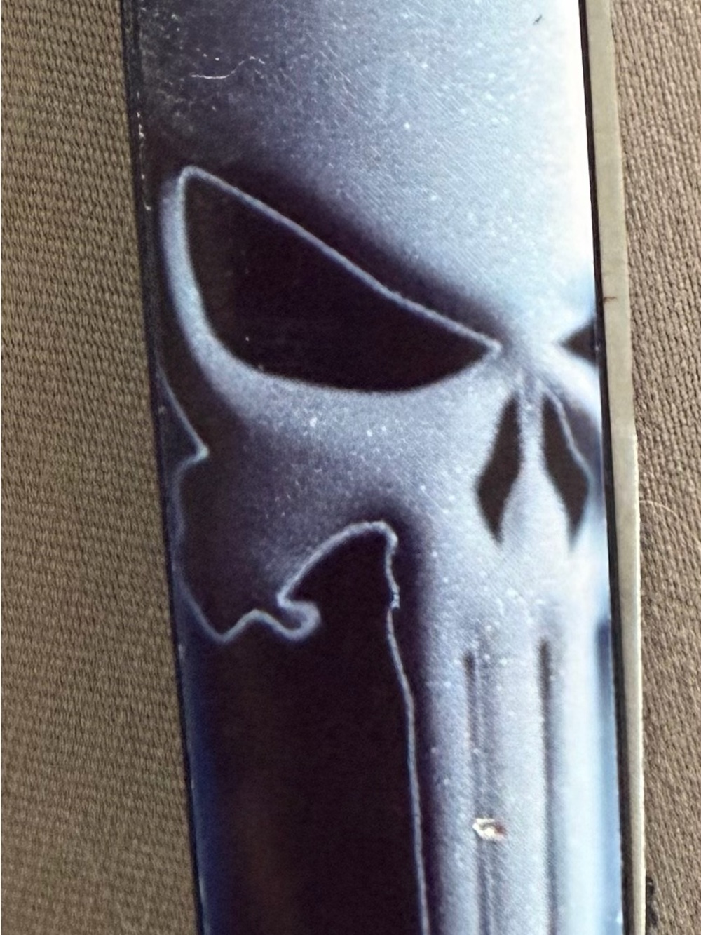 Black Skull Graphic punisher pocket tool